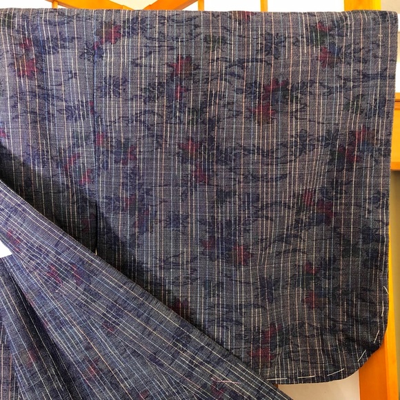 Authentic Vintage Japanese Navy Blue Kimono Robe with Maple Leaves Cotton Blend - Picture 5 of 12